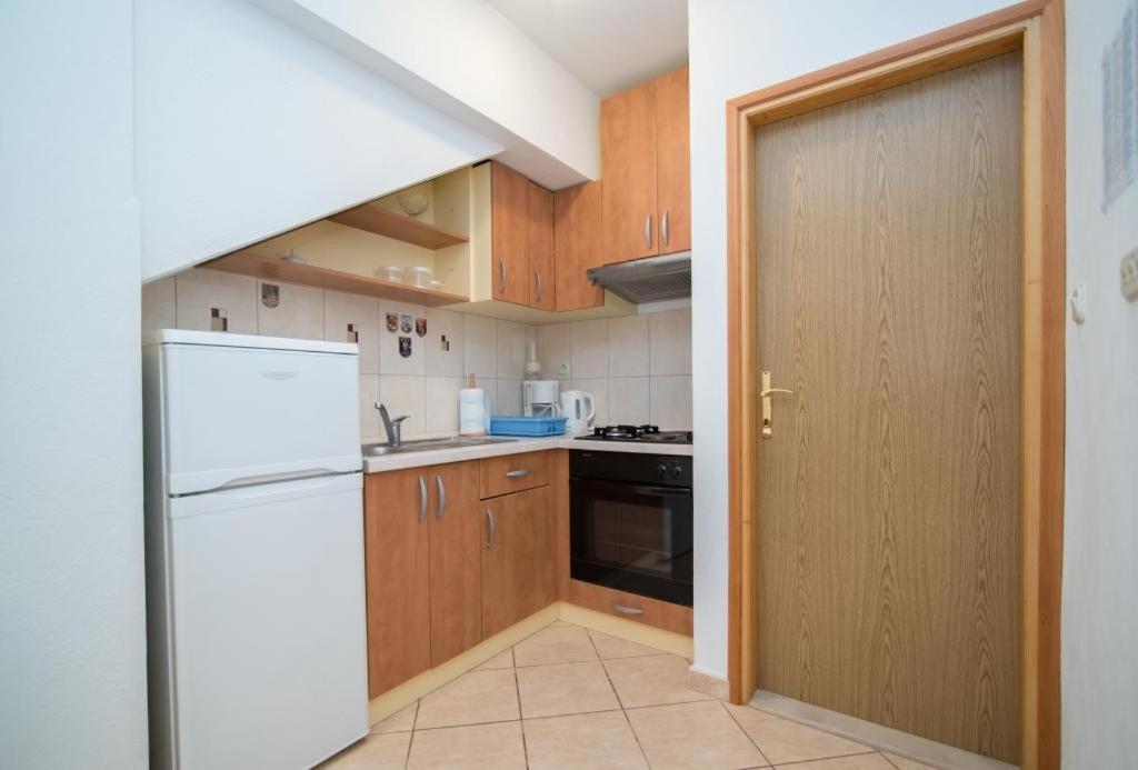Apartments Longo سوبيتار المظهر الخارجي الصورة
